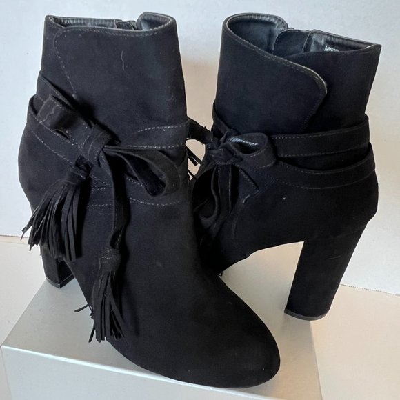 Justfab Landry Black Faux Suede Ankle Boots - Picture 1 of 6